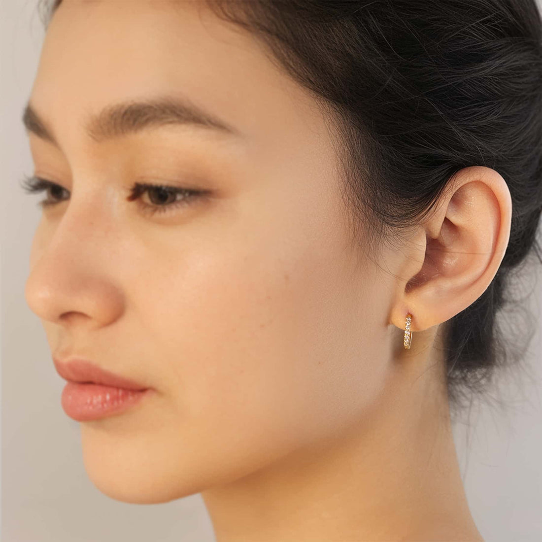 The Definitive Guide to Choosing Your Ideal Hoop Earrings from Lively Jewelry Co.