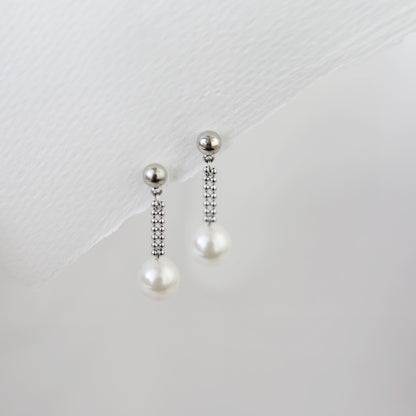 Summer Vermeer | Classic Dangling Pearl Earrings