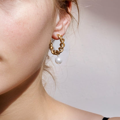 Summer Vermeer|Interwoven Pearl Earrings