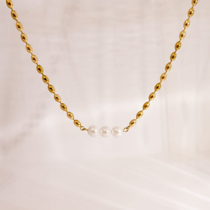 Summertime Vermeer | Classic Dewdrop Pearl Necklace