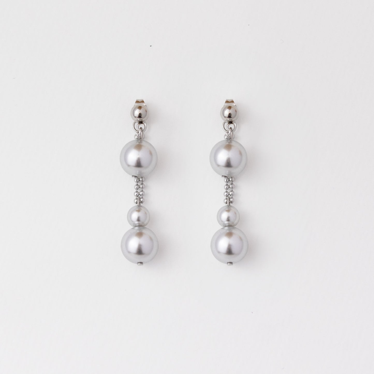 Summertime Vermeer | Madama Gray Pearl Modular Earrings