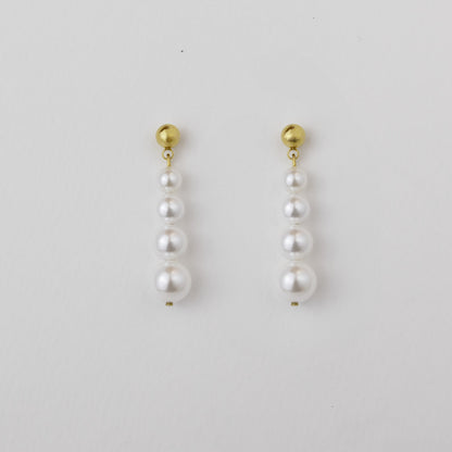 Summertime Vermeer|Dangling Pearl Chain Earrings