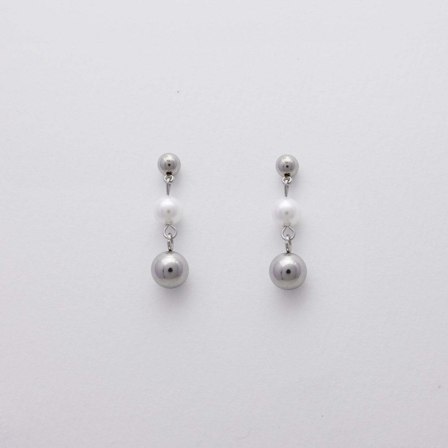 Summertime Vermeer | Pearl Stud- Small