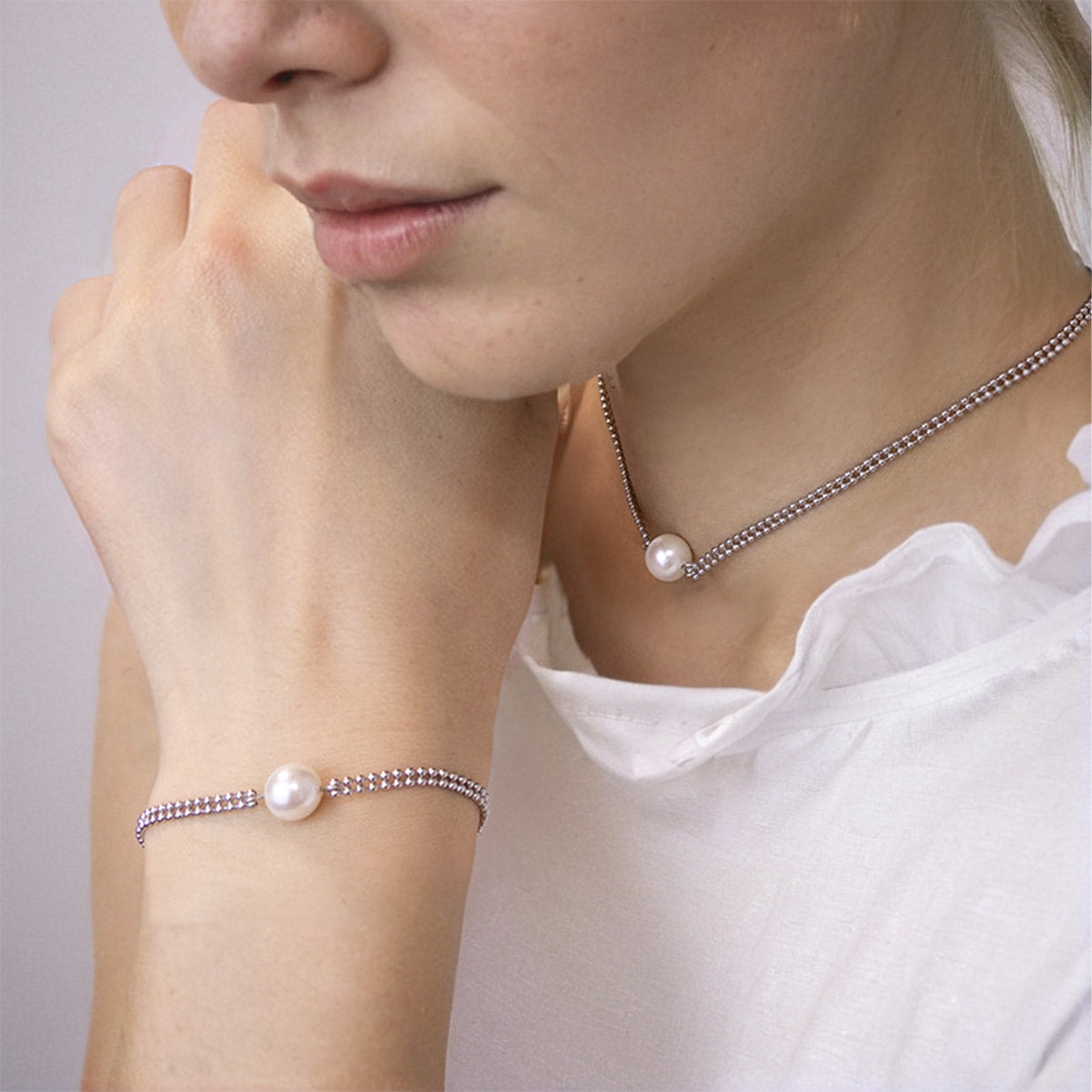 Summertime Vermeer | Classic Pearl Bracelet