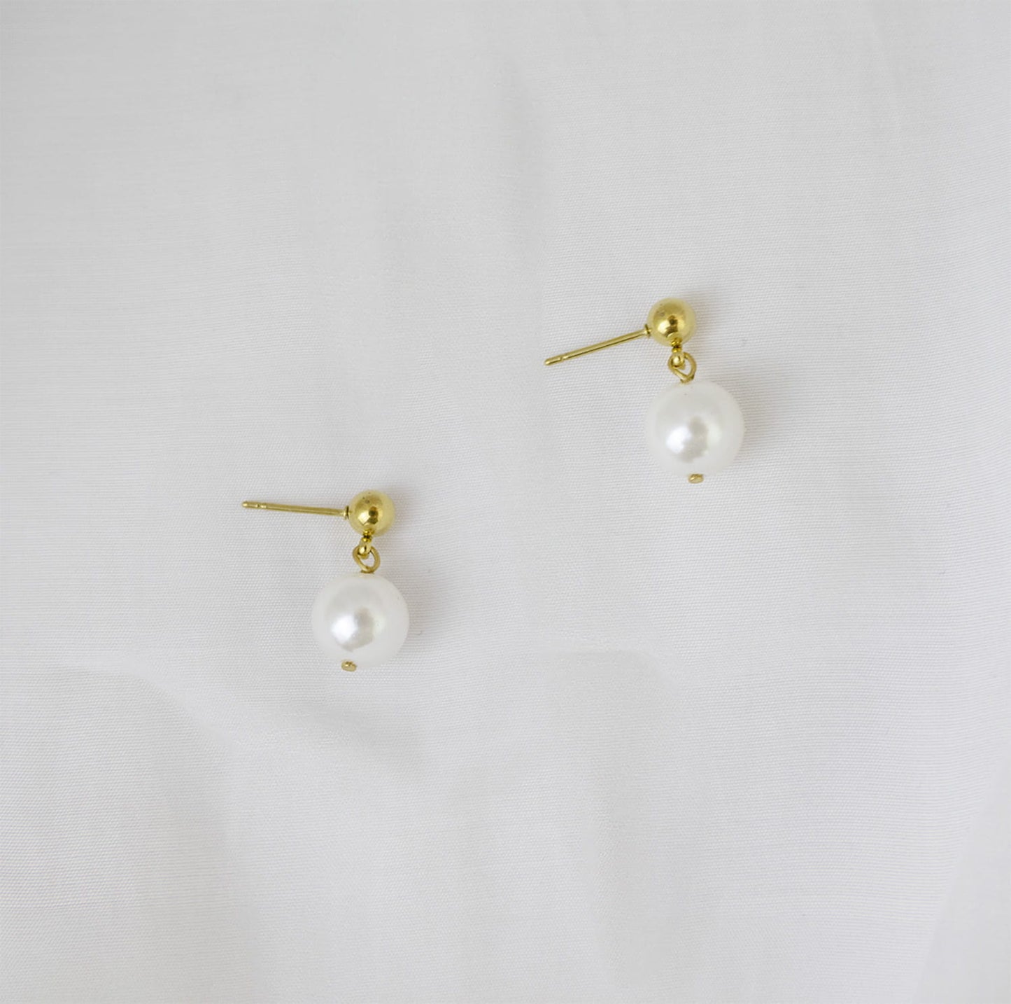 Summertime Vermeer|Dangling Single Pearl Earrings