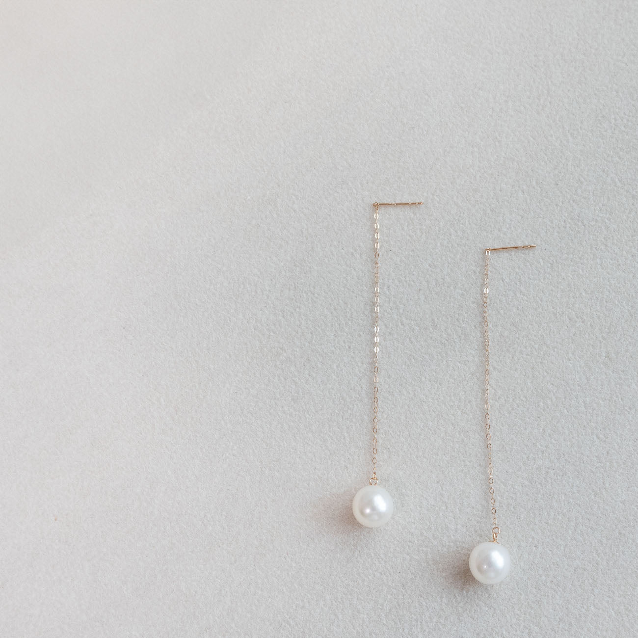 Lumière Pearl Chain Earrings