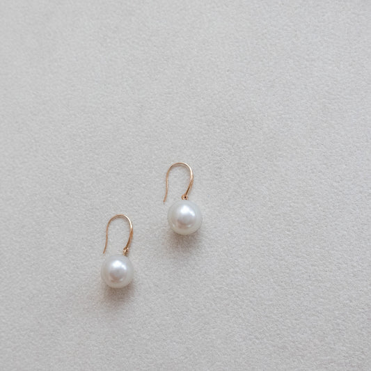 Lumière Pearl Hook Earrings