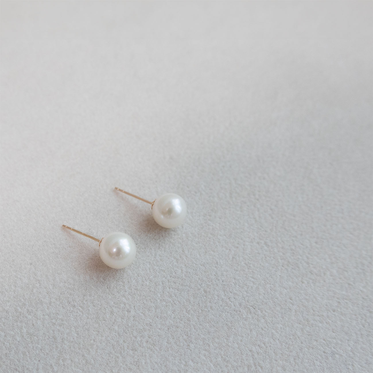 Lumière Pearl Stud