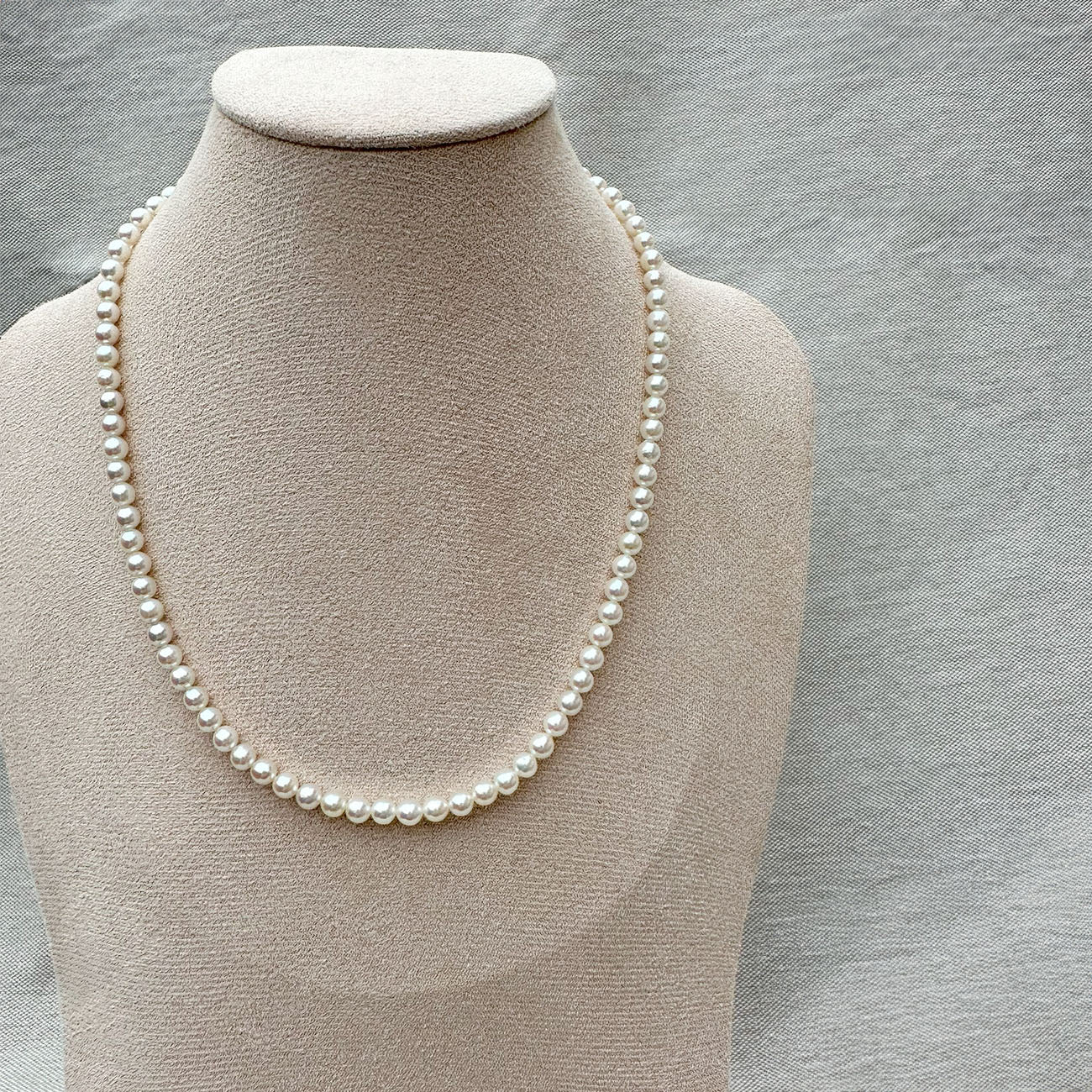 The Baby Akoya High-Luster Pearl Necklace 4.5-5mm, No color enhancement